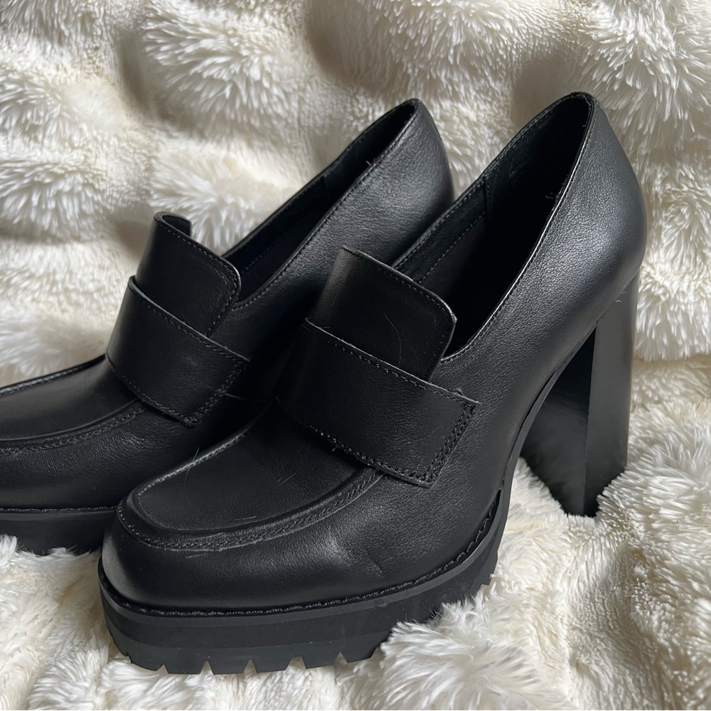 Steve Madden chunky platform heeled slip in loafer women’s